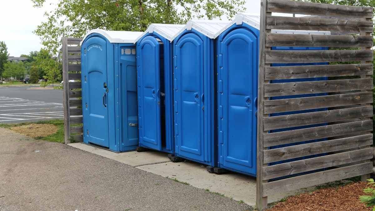 VIP Trailer Restrooms - Porta Potty Rental Pros - Porta Potty Rentals services in Columbus, NE